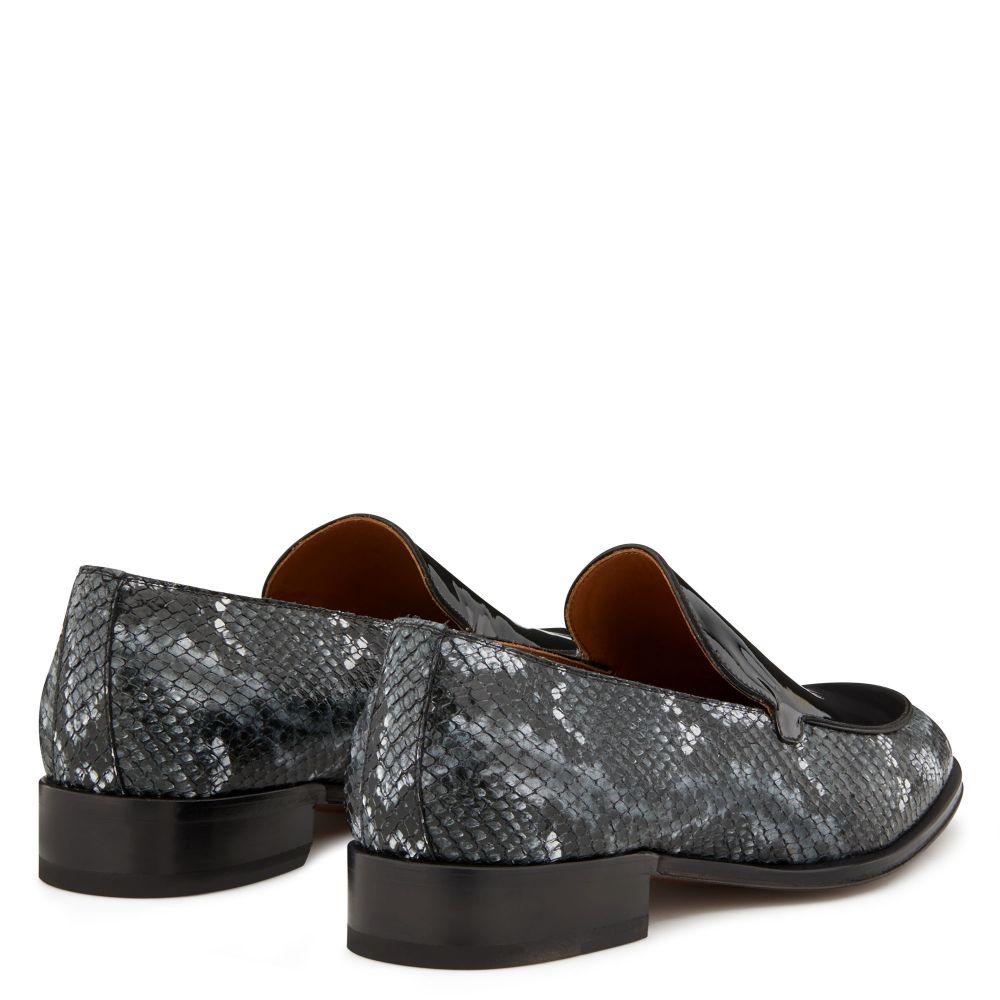 BENTON - Grey - Loafers