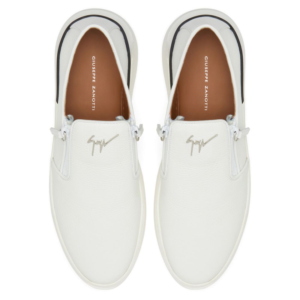 CONLEY ZIP - White - Loafers