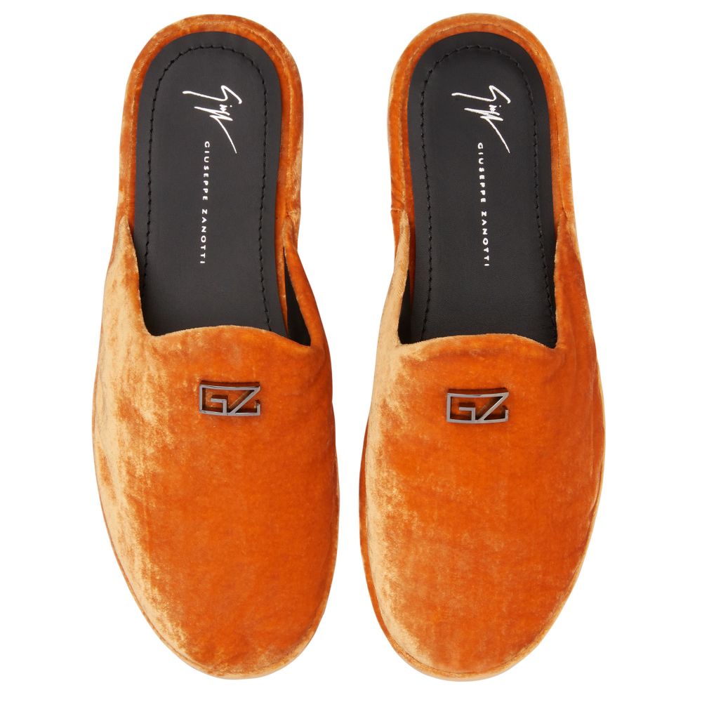 JUNGLE FEVER - Orange - Loafers