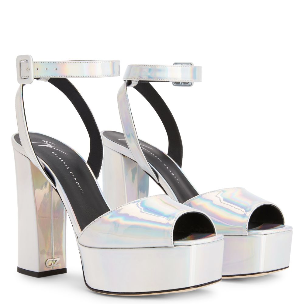 NEW BETTY - Silver - Sandals