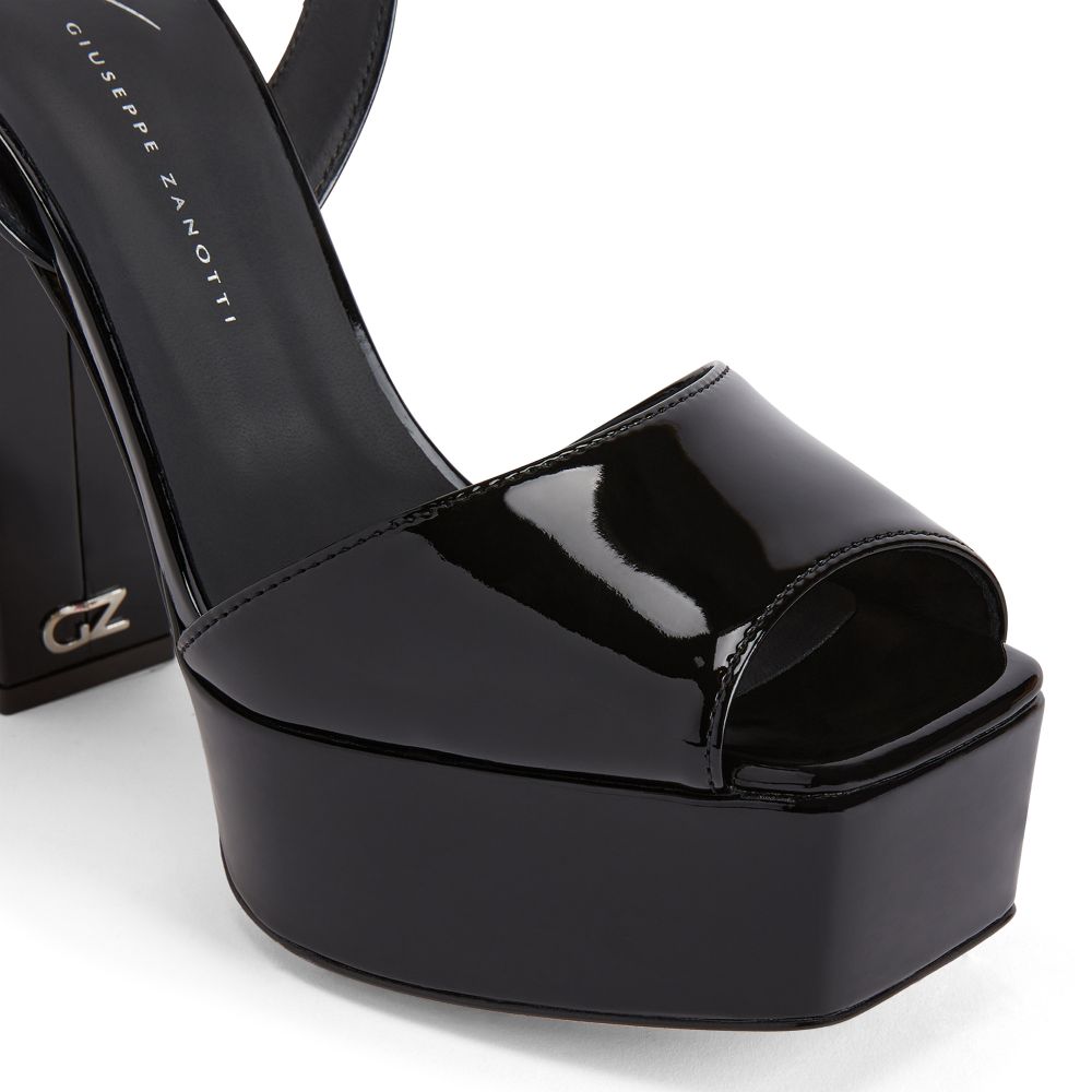 NEW BETTY - Noir - Sandales