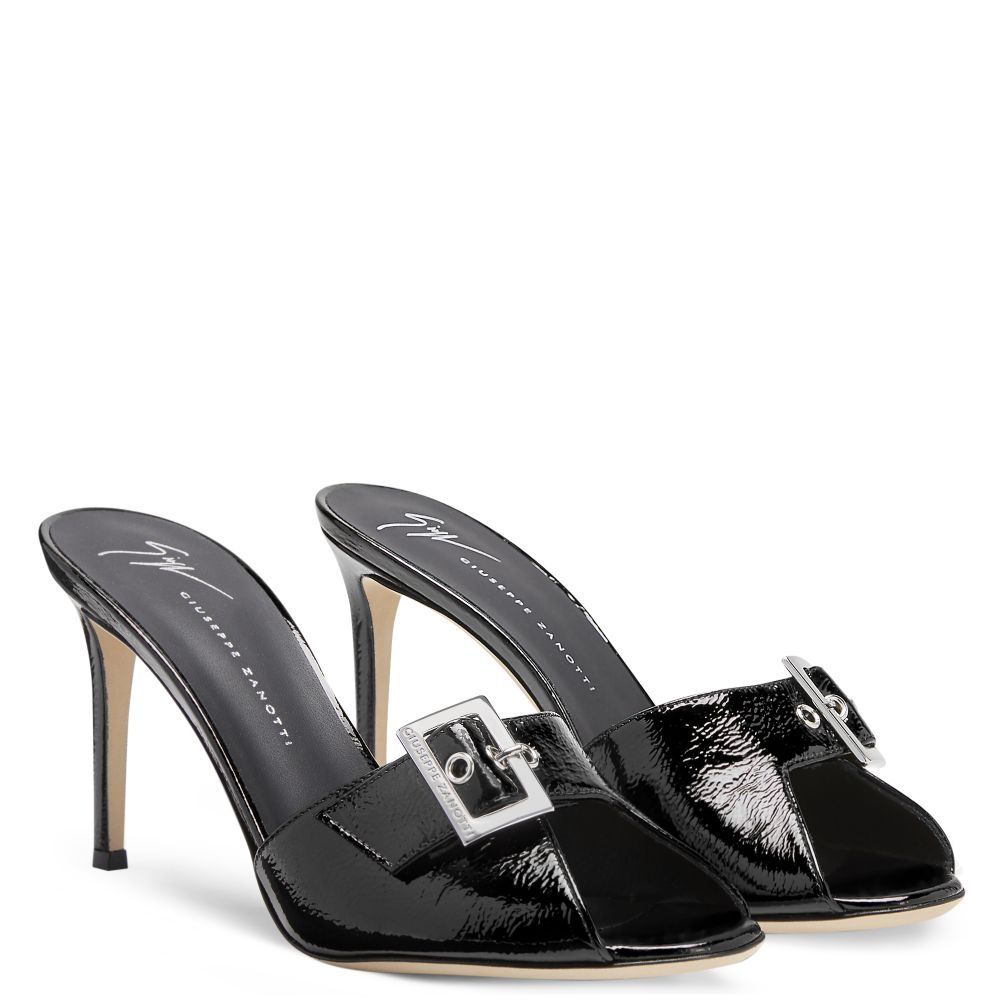 CECILIA BUCKLE - Black - Sandals