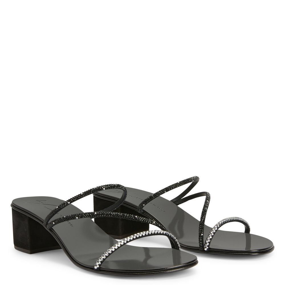 JULIANNE 40 - Black - Sandals