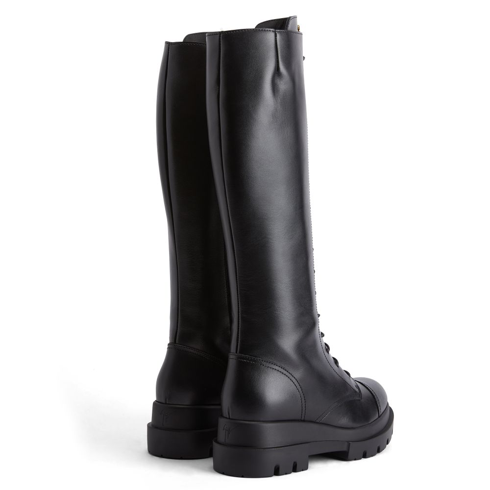 TANKIE BOOT - Black - Boots