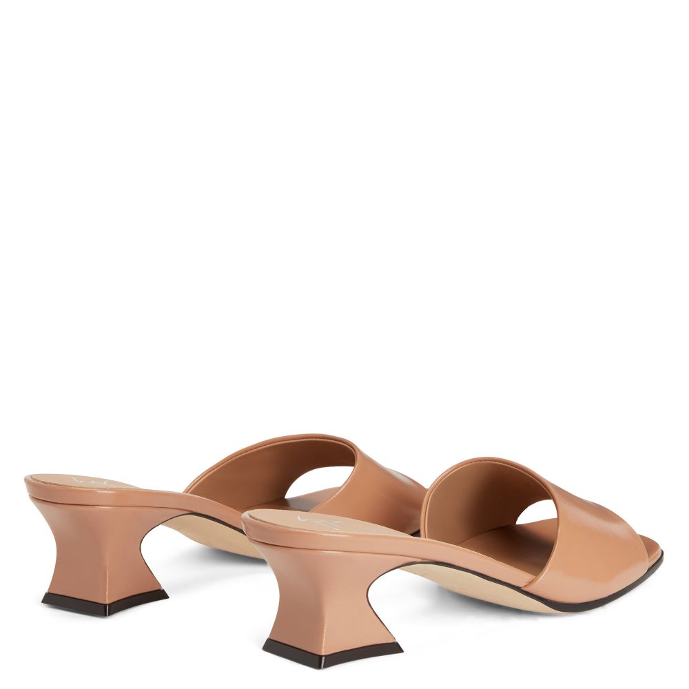 SOLHENE 45 - Beige - Sandals