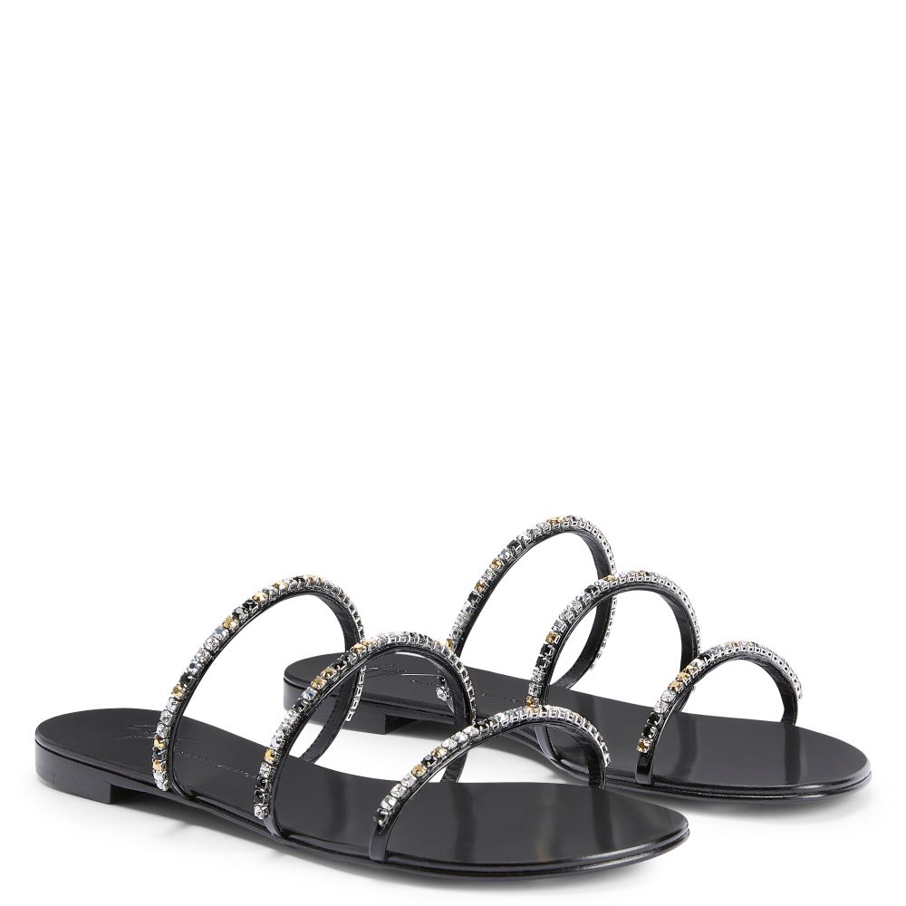 GIUSEPPE ZANOTTI トングサンダル クリスタル ビジュー 黒 38 CRISTELLE
