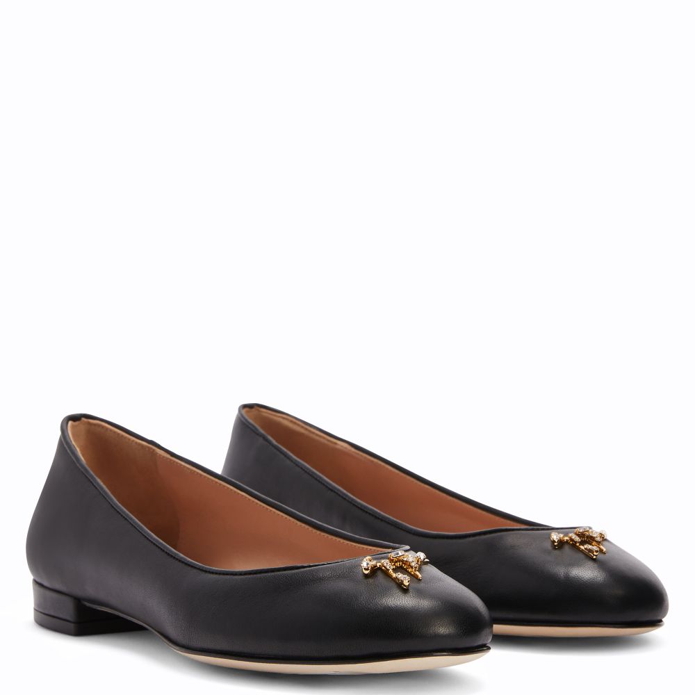 RIZIANA - Black - Flats