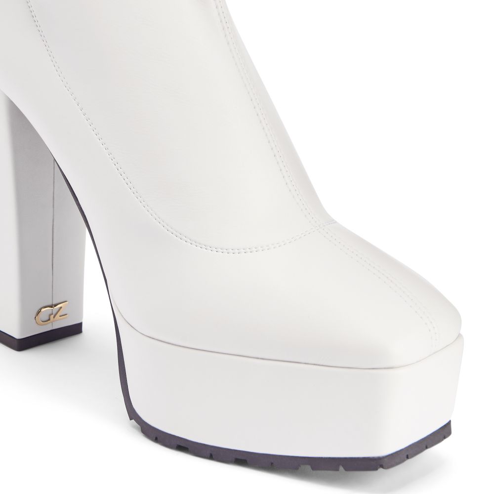 MORGANA BOOT - White - Boots