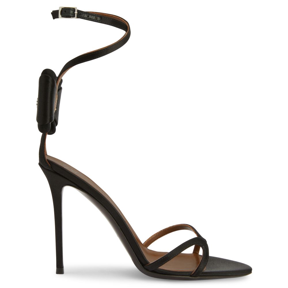 PAPILLON SANDAL 105