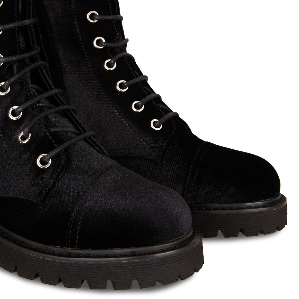 MARAL - Black - Boots
