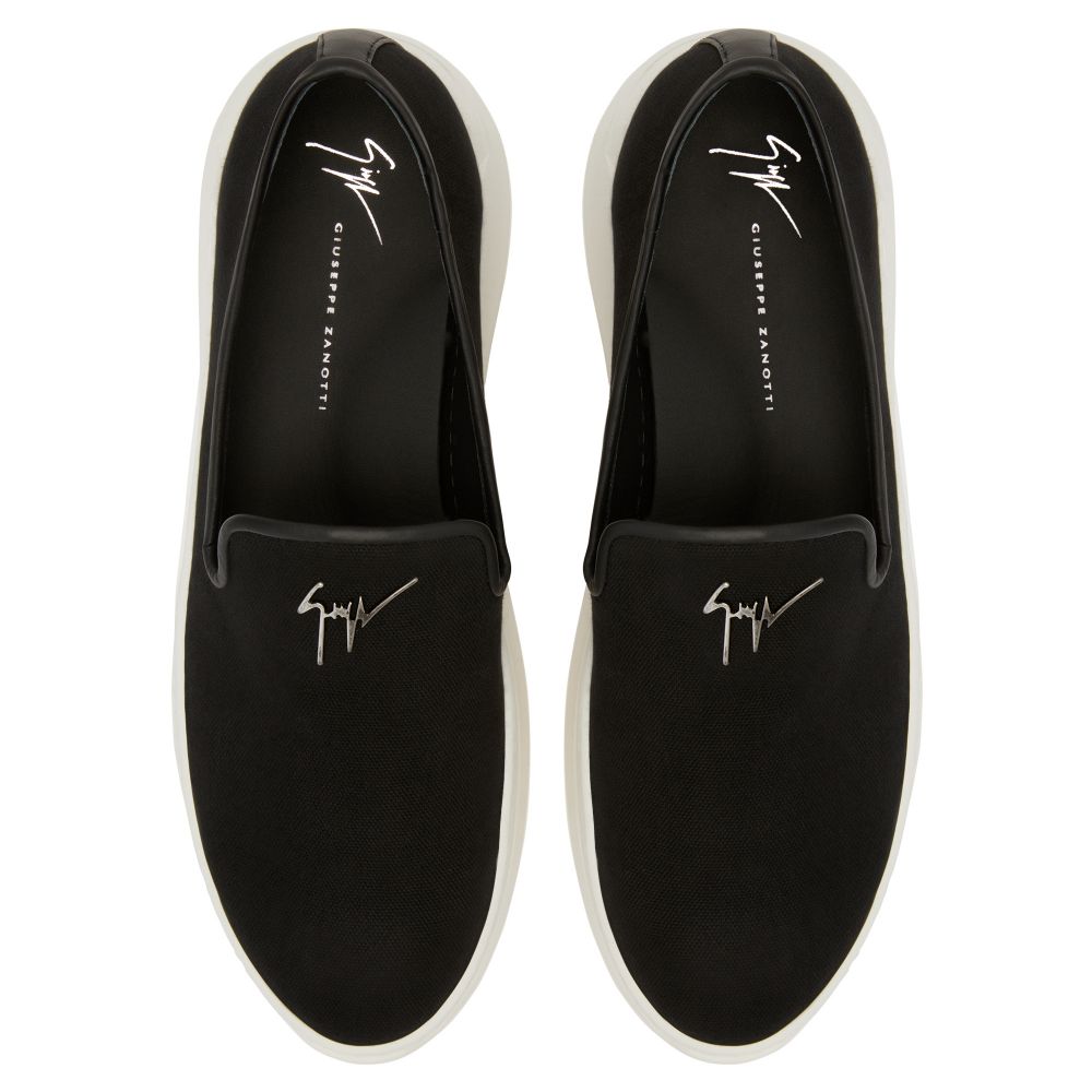 CONLEY ZIP - Black - Slip-on