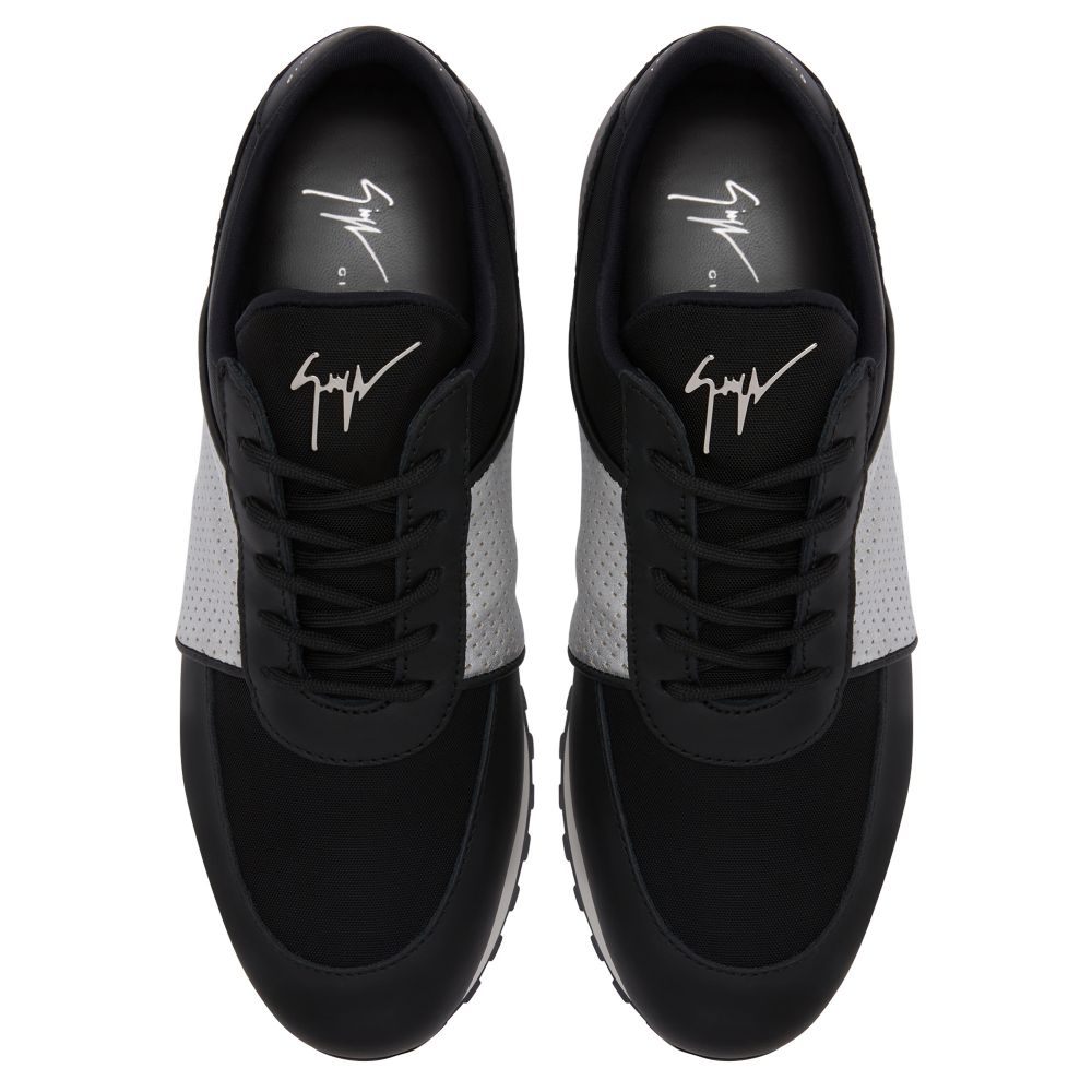 JIMI RUNNING - Black - Low-top sneakers