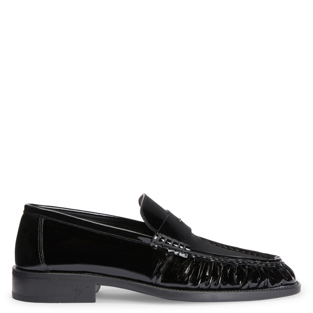 Cesarepaciotti (CesareP)モカシン Cesare Paciotti Luxury Italian Men's Designer Shoes Magic