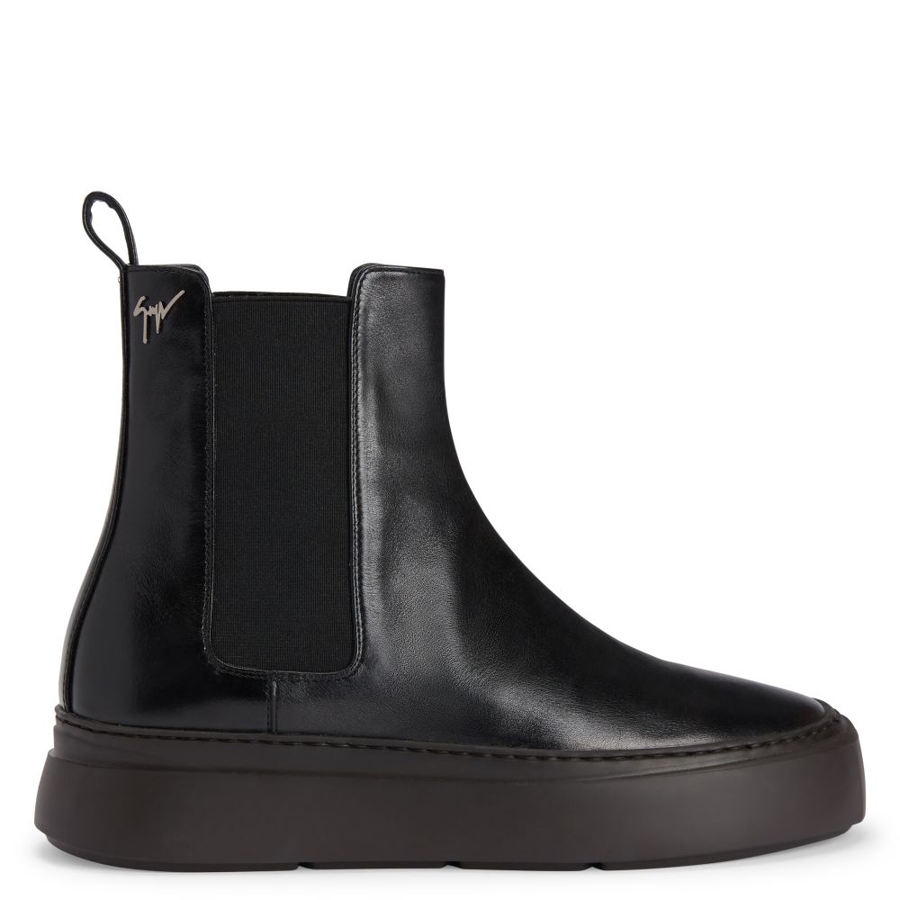 【〜3/26】SECCHIARI MICHELE Leather SLIP-ON Riding boots handmade in Italy with certified leathers