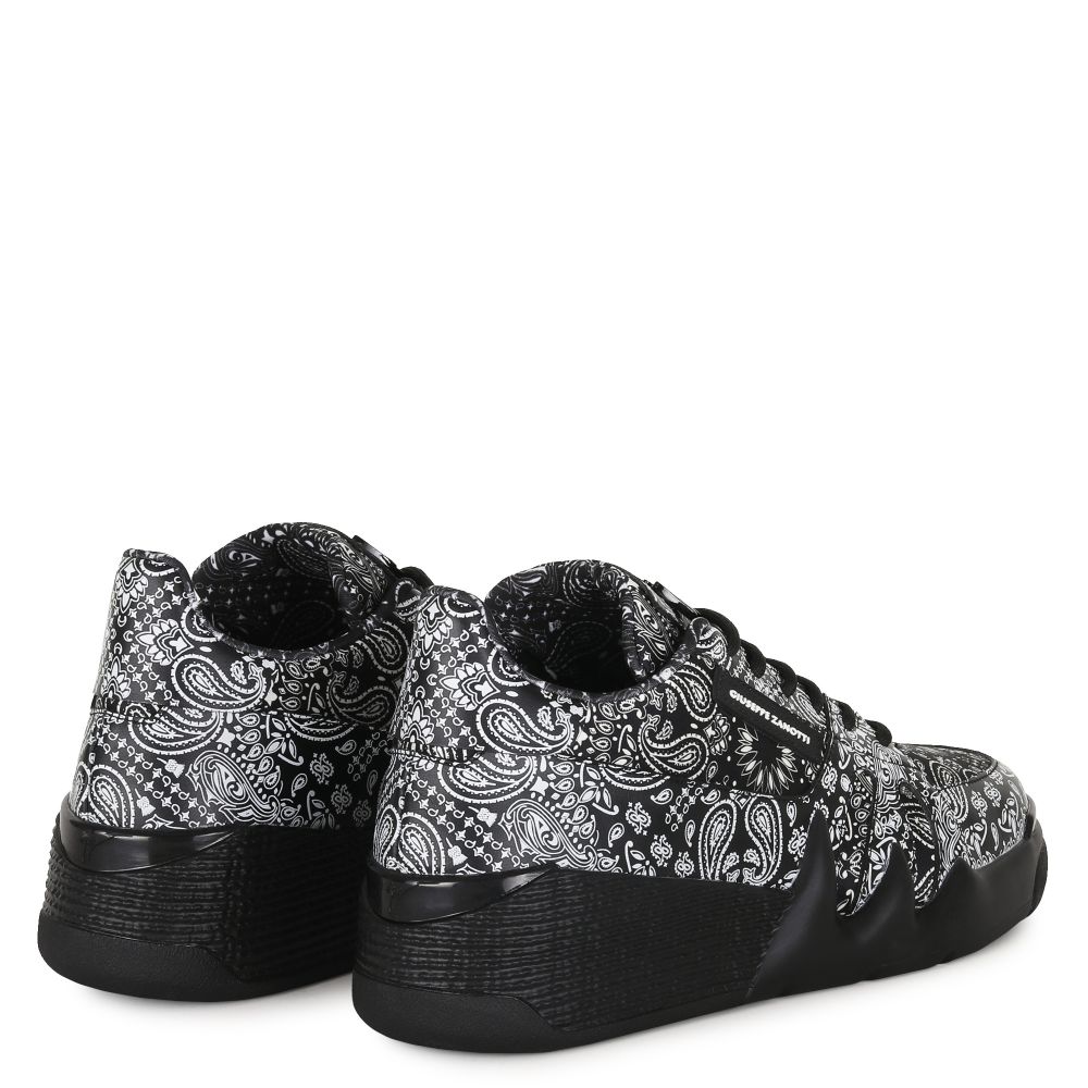 TALON - Black - Low-top sneakers