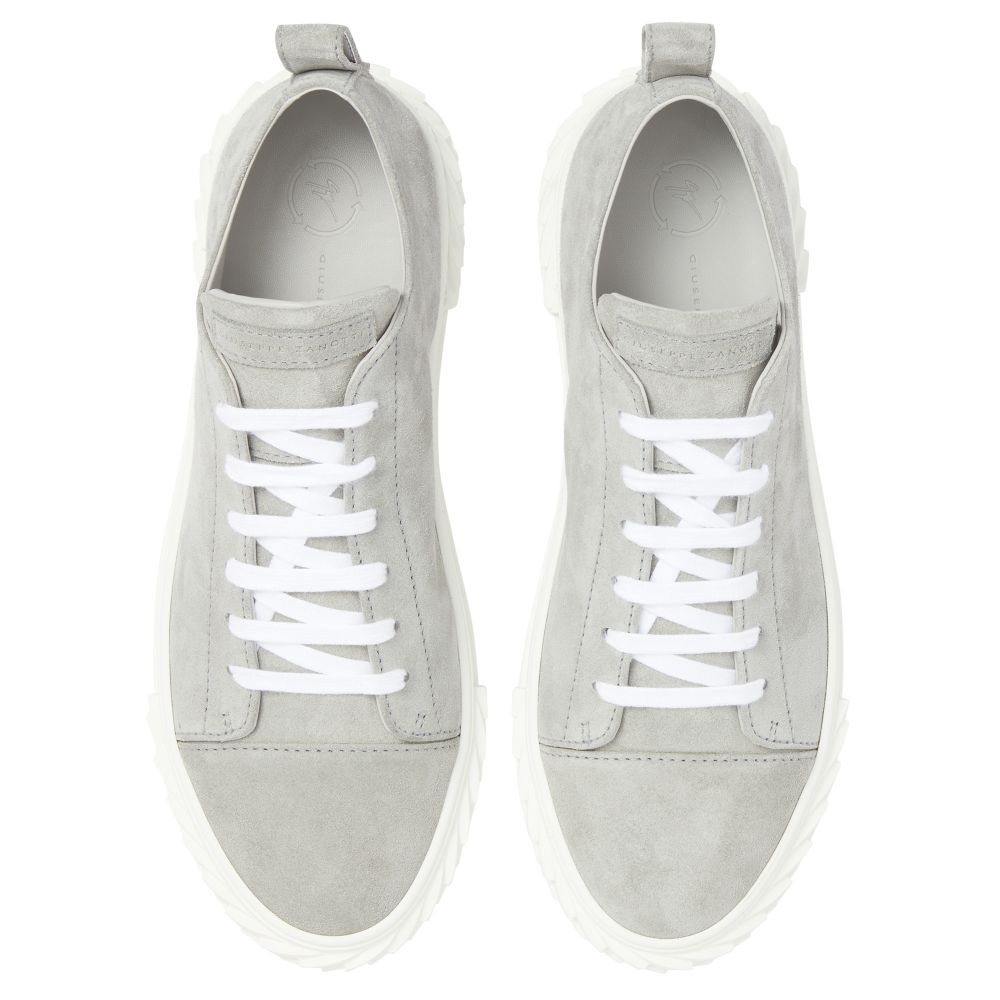 [GIUSEPPE ZANOTTI] ジュゼッペザノッティ / Ecoblabber GIUSEPPE ZANOTTI] ジュゼッペザノッティ / Ecoblabber