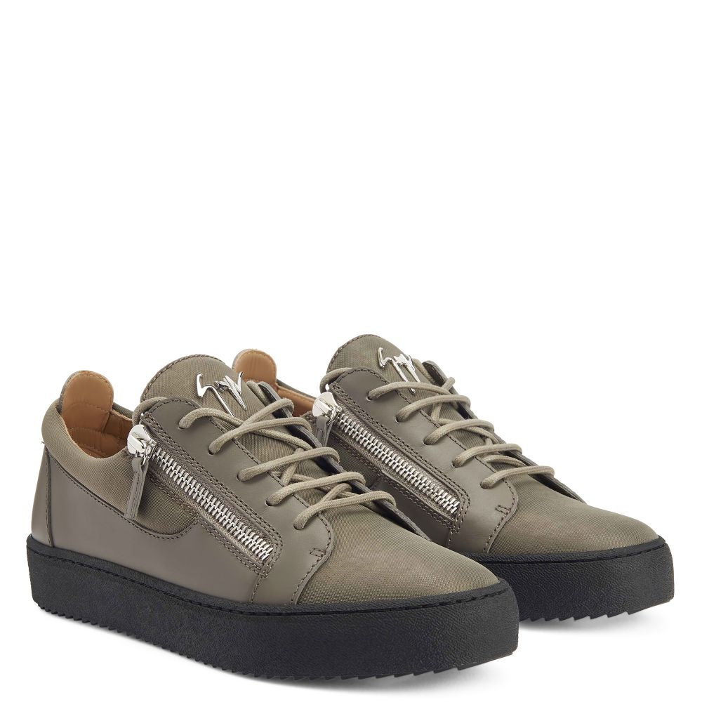 FRANKIE - Grey - Low-top sneakers