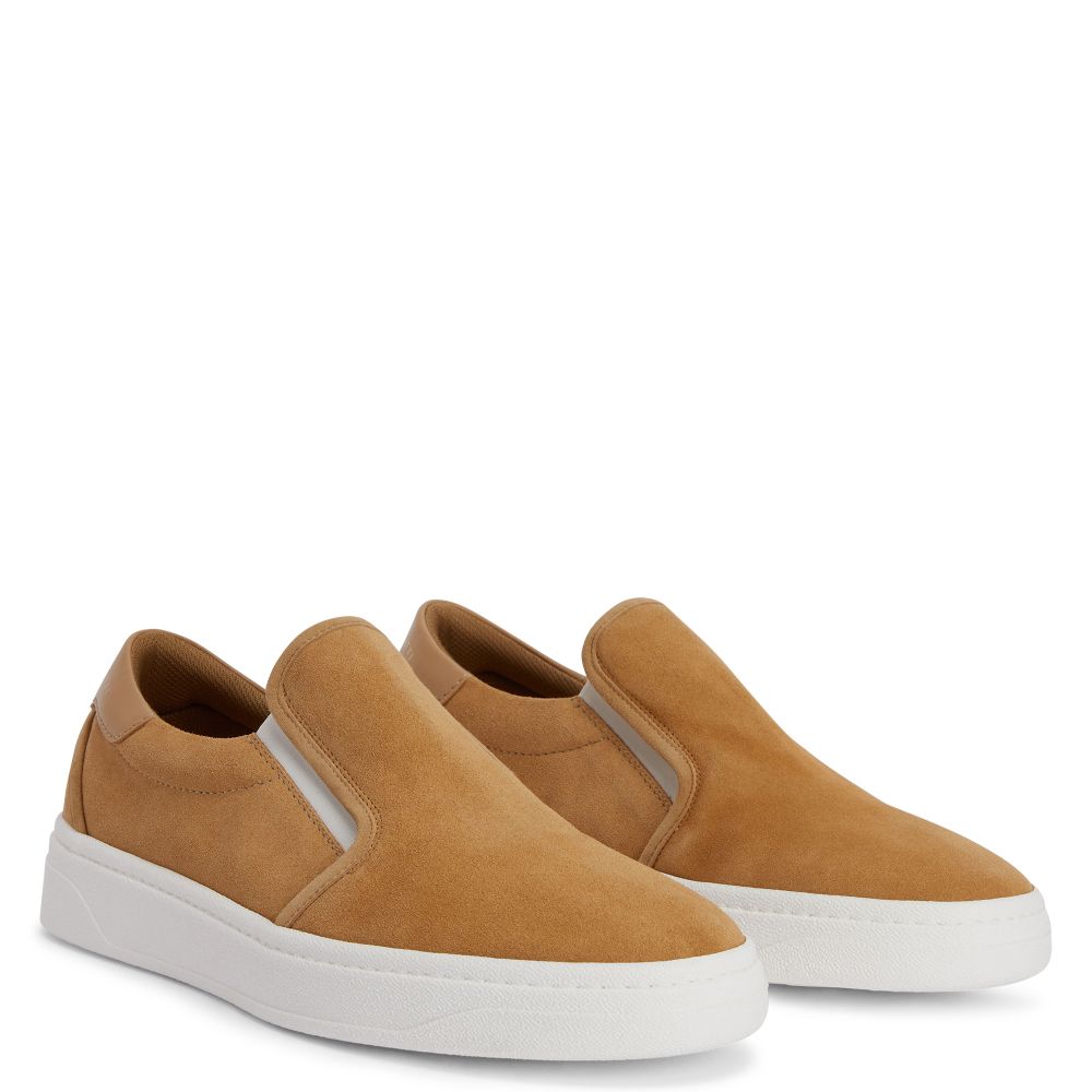 GZ94 - Marrone - Slip-on