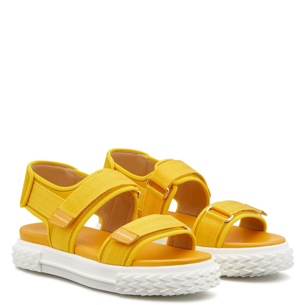 BLABBER GUMMY - Yellow - Sandals