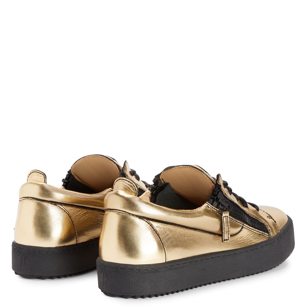 NICKI - Gold - Low-top sneakers