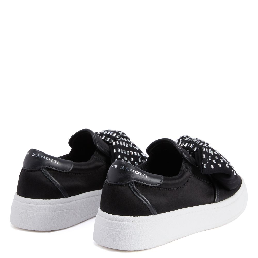 GZ94 - Nero - Slip-on