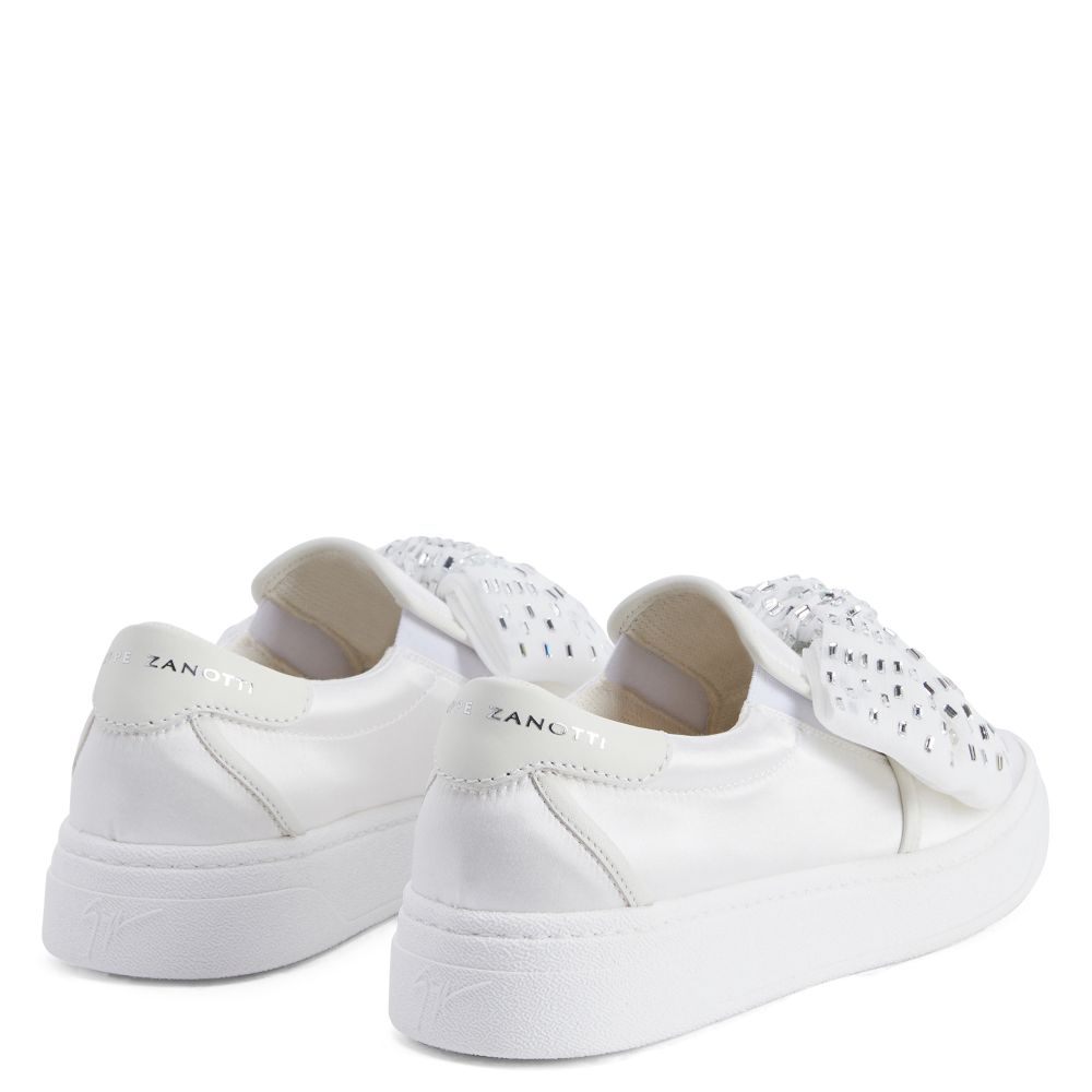 GZ94 - Bianco - Slip-on