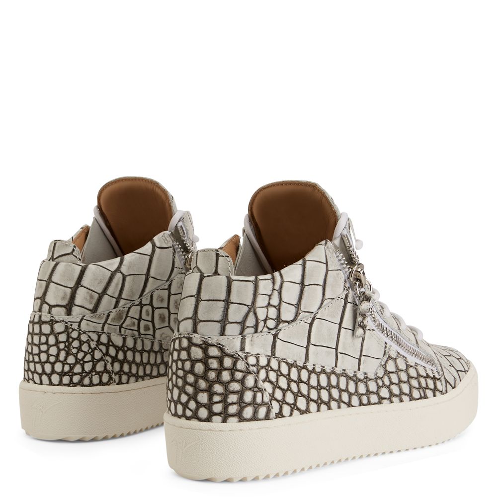 KRISS - White - Low-top sneakers