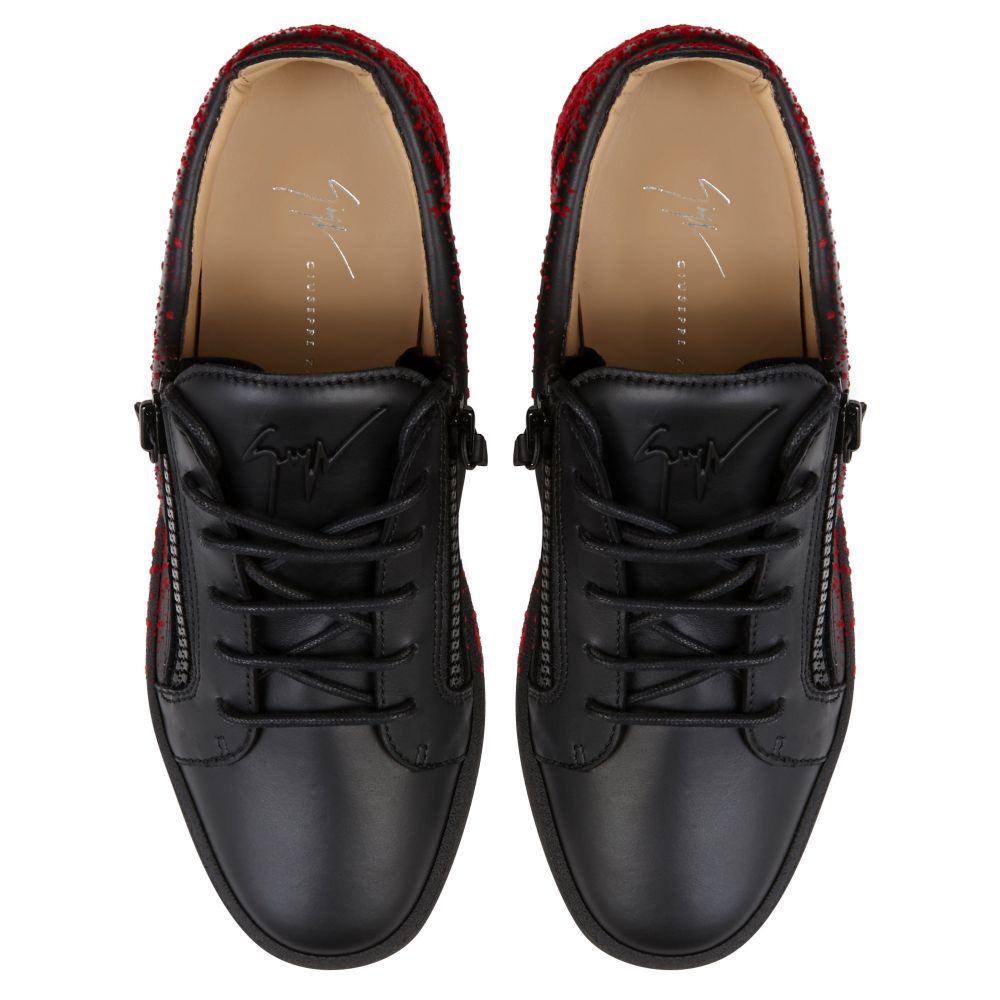 FRANKIE SPRAY - Black - Low-top sneakers