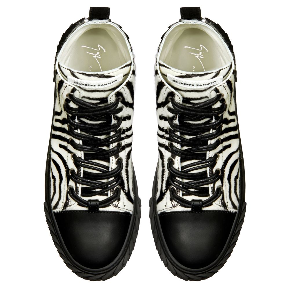 BLABBER - Black and white - Mid top sneakers