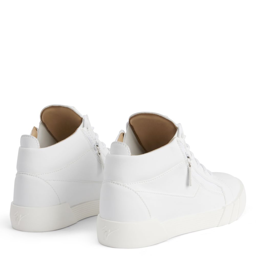 THE SHARK 5.0 MID - White - Mid top sneakers