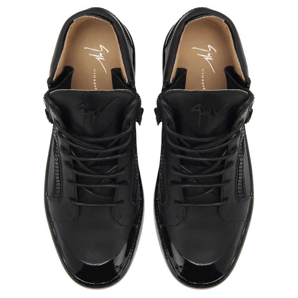 KRISS - Black - Mid top sneakers