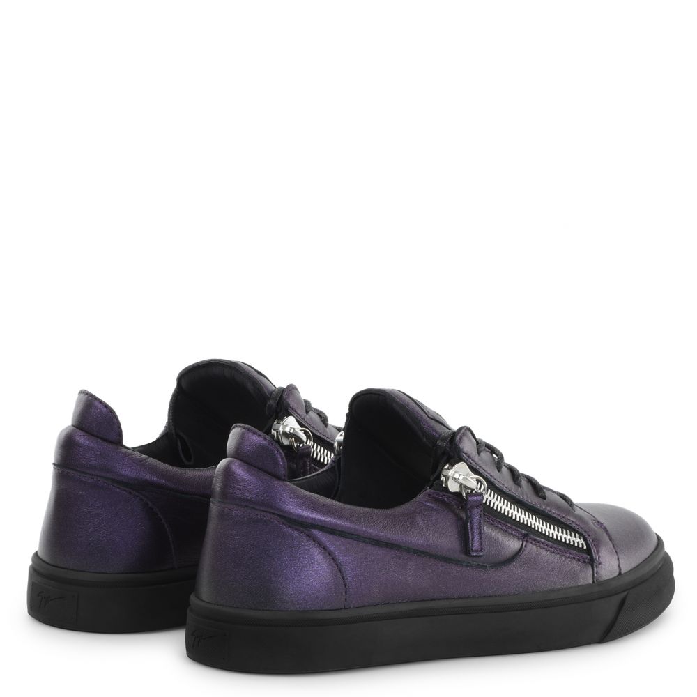 FRANKIE - Purple - Low top sneakers