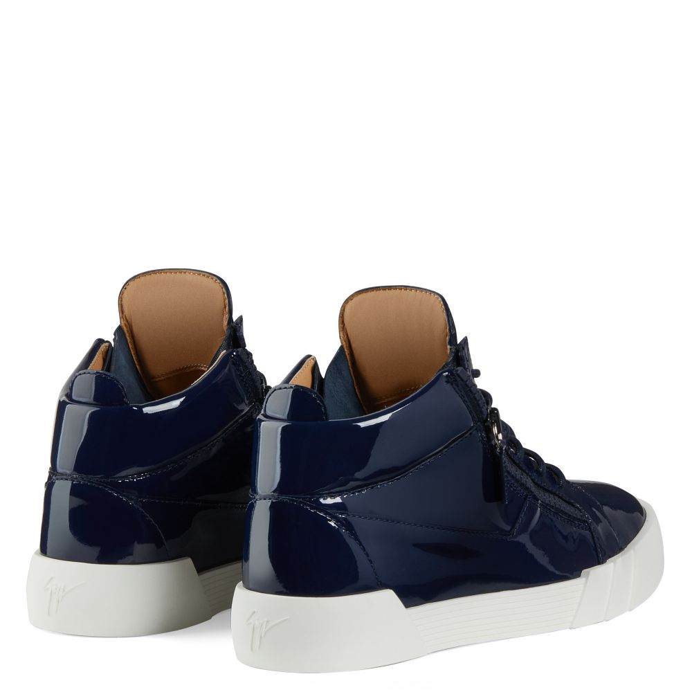 THE SHARK 5.0 MID - Blue - Mid top sneakers