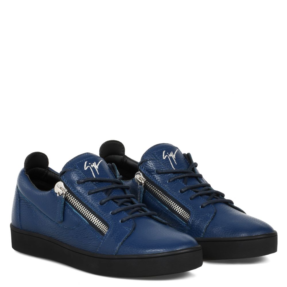FRANKIE - Blue - Low top sneakers