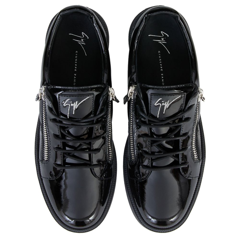 FRANKIE - Black - Low-top sneakers