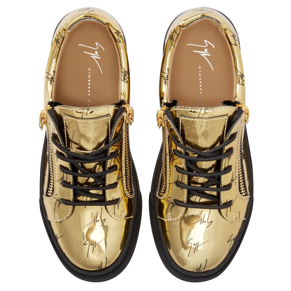 NICKI - Gold - Low top sneakers