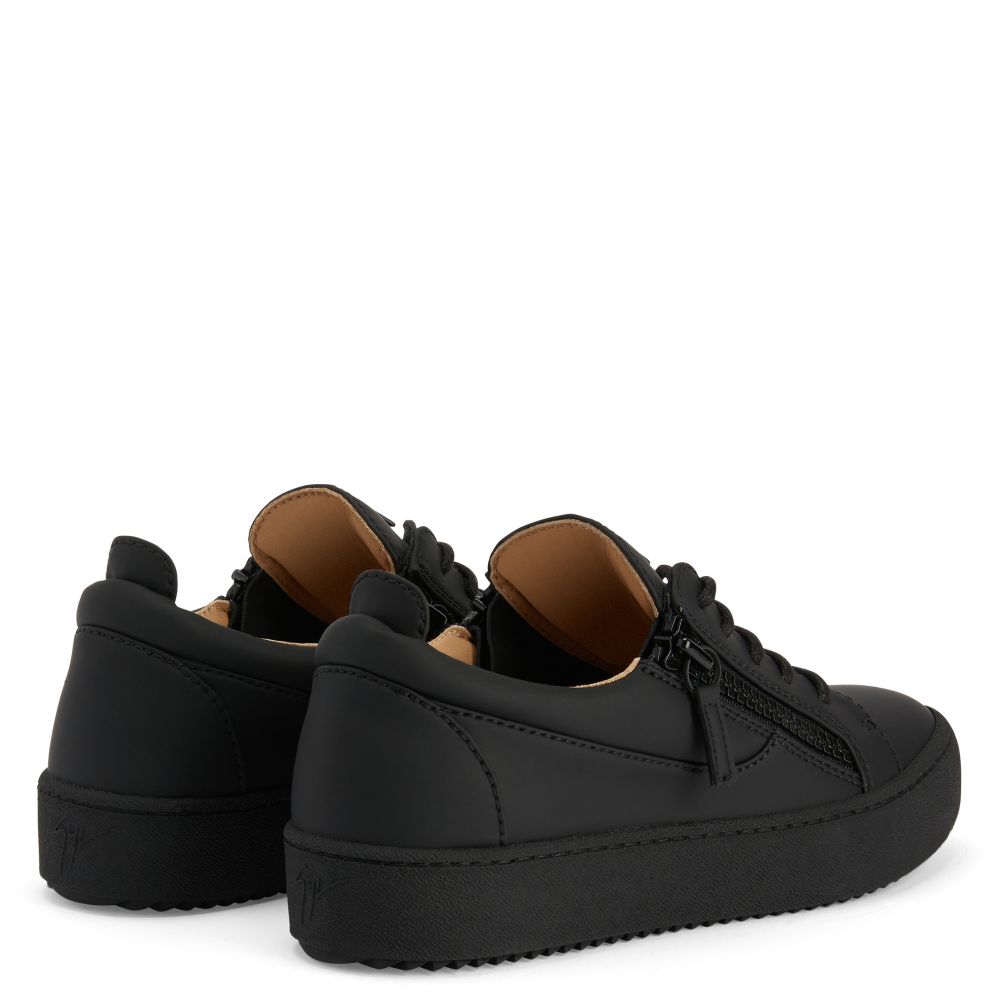 GAIL - Black - Low-top sneakers