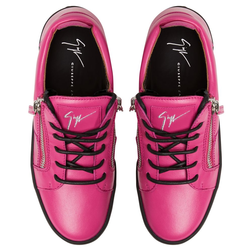 NICKI - Pink - Low-top sneakers
