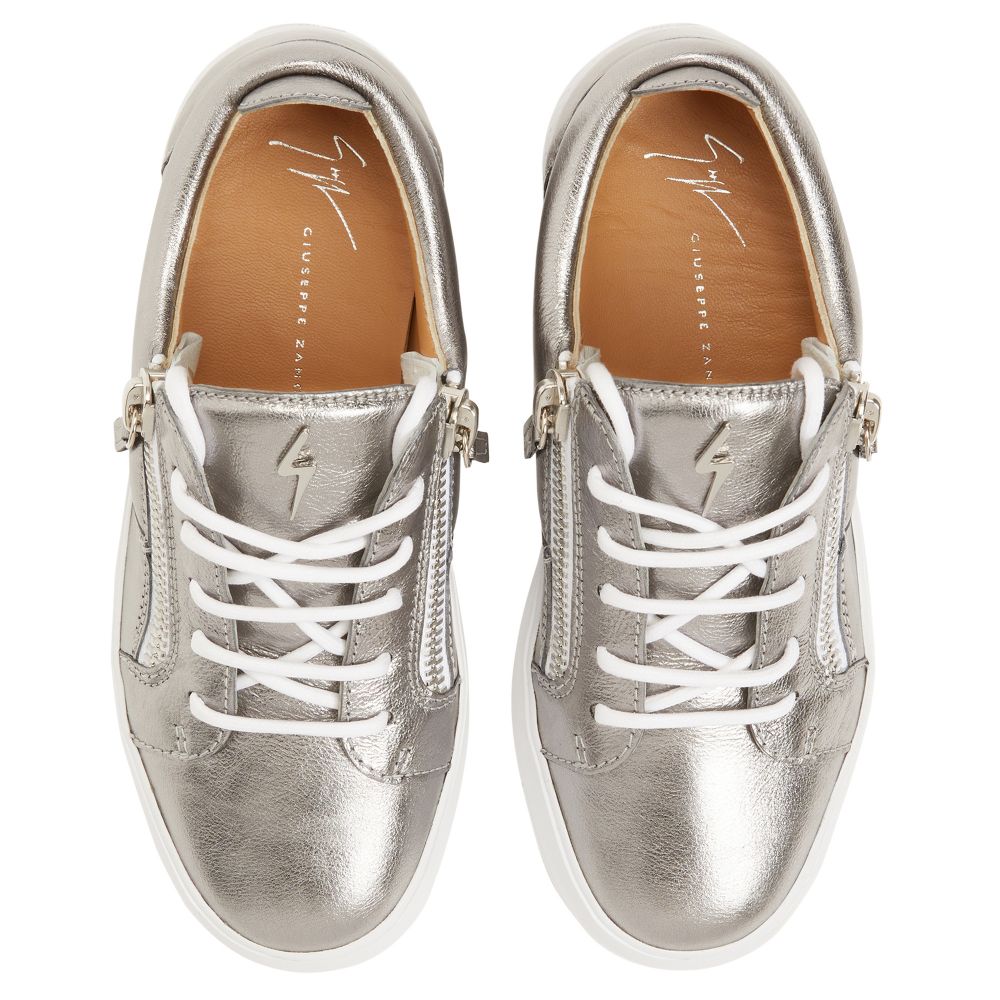 NICKI - Silver - Low-top sneakers