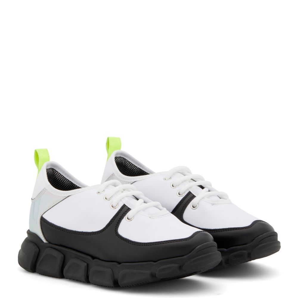 MARSHMALLOW - Black and white - Sneakers basses