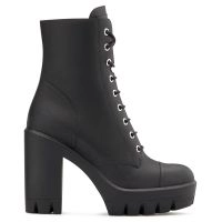 【関税込み】Giuseppe Zanotti ブラック Camille ブーツ CAMILLE