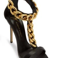 Giuseppe Zanotti 36 ミュール Giuseppe Zanotti Sandals Size 36 EU