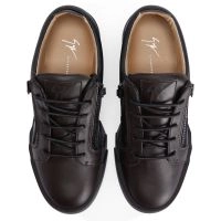 Giuseppe Zabotti サイズ5.5 新品、未使用 FRANKIE